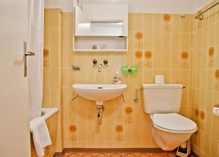 Schoenegg - Griwa Rent Ag * Γκρίντελβαλντ